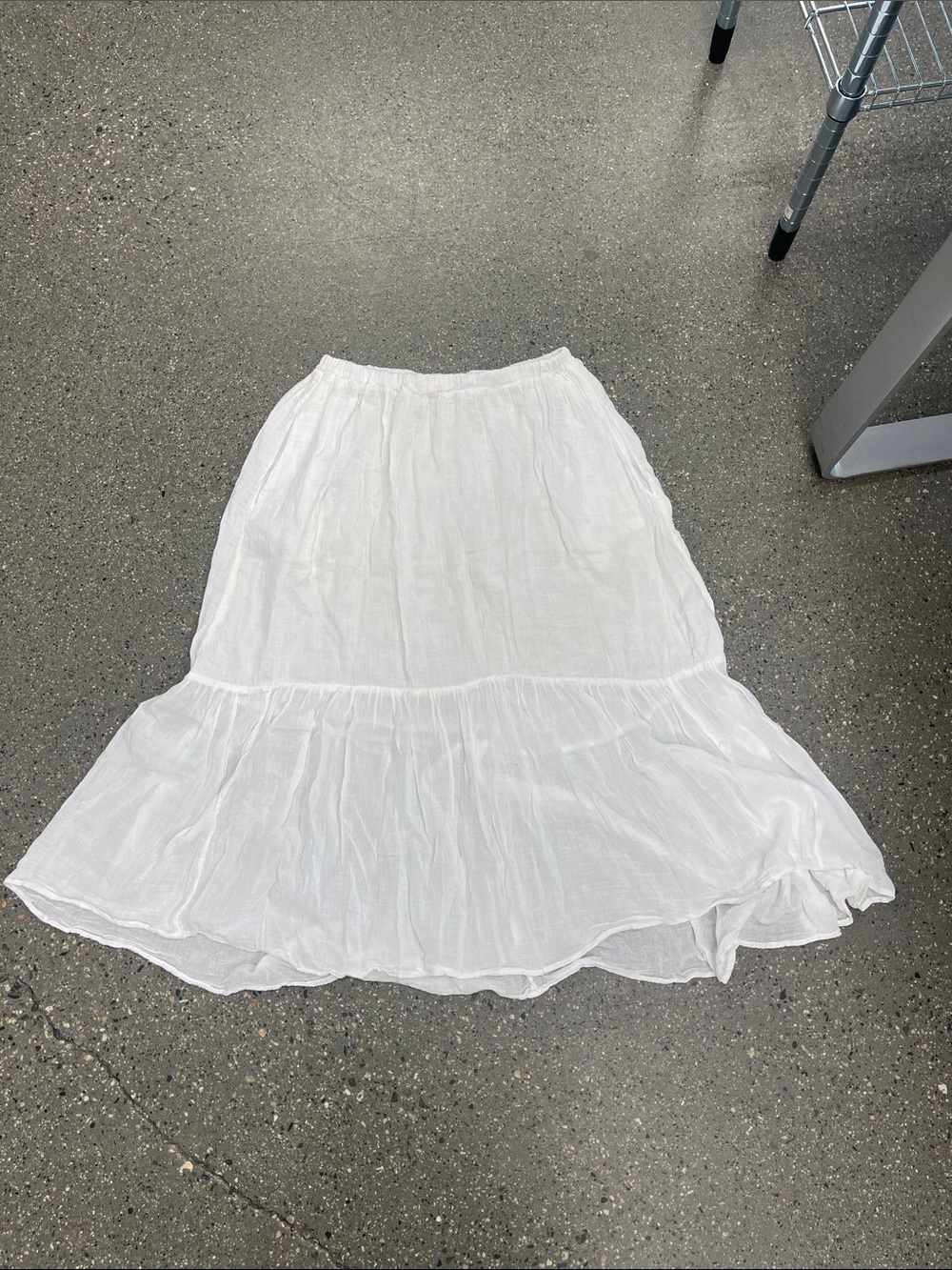 Velvet by Graham & Spencer White Cotton Tiered Midi Skirt